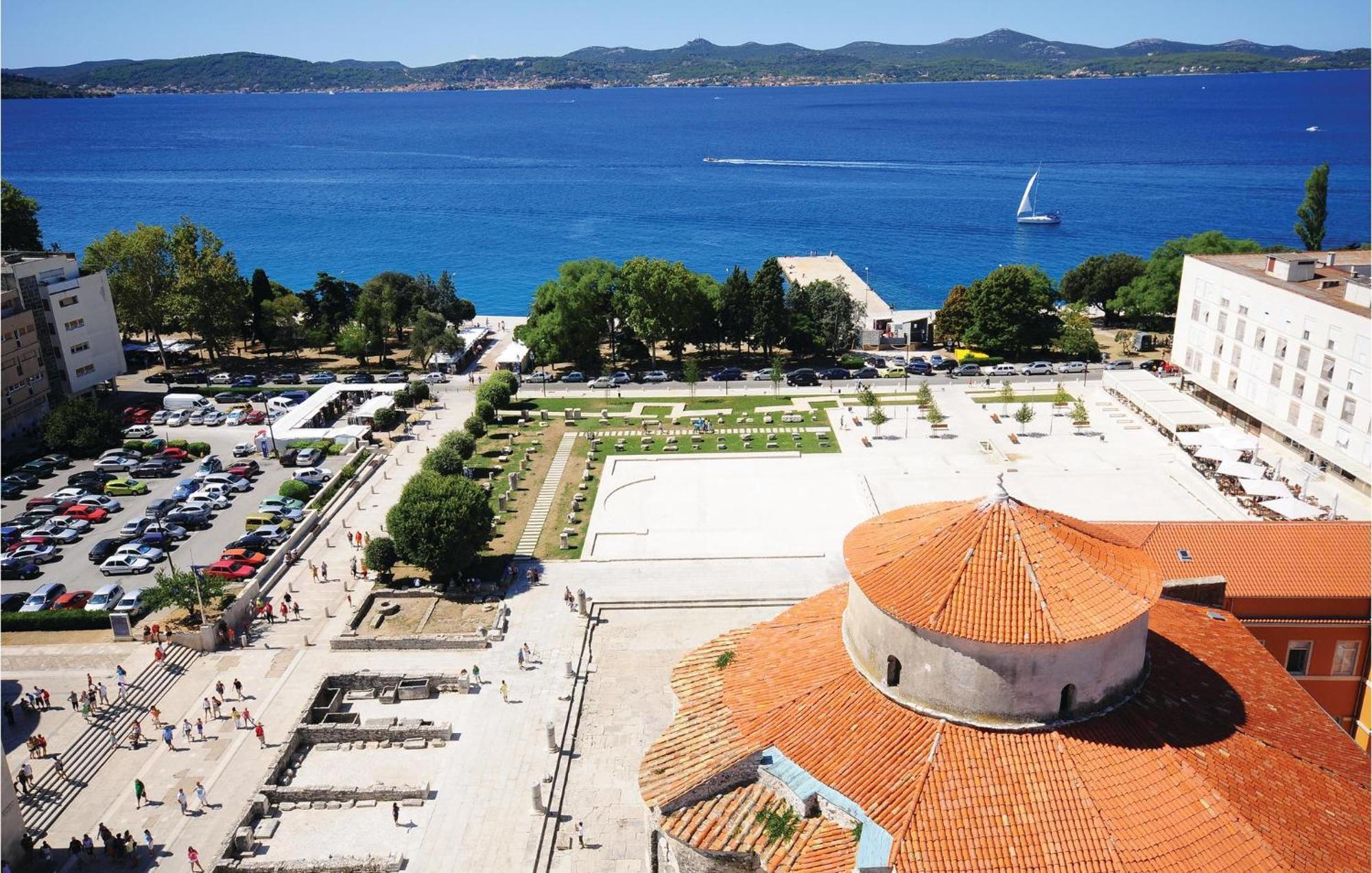Lovely Apartment In Zadar With Wifi Exterior foto